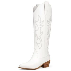 NIB Ouepiano White Western Chunky Heel Boots Size 10